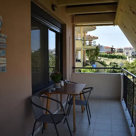 Holiday home Vacation Family House With Garden Nea Fokea