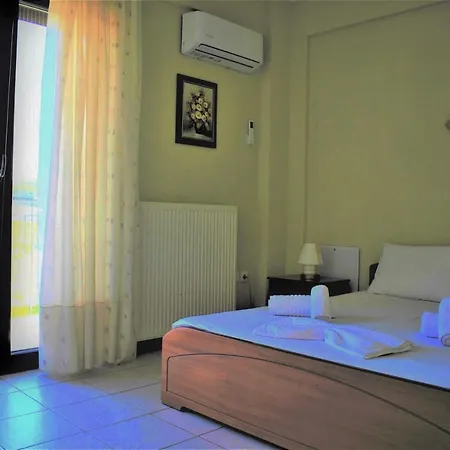 Vacation Family House With Garden *