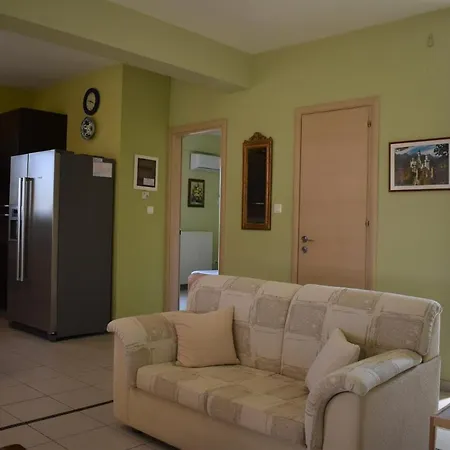 Holiday home Vacation Family House With Garden Nea Fokea