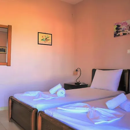 Semesterbostad Vacation Family House With Garden *