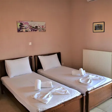 Vacation Family House With Garden Semesterbostad *
